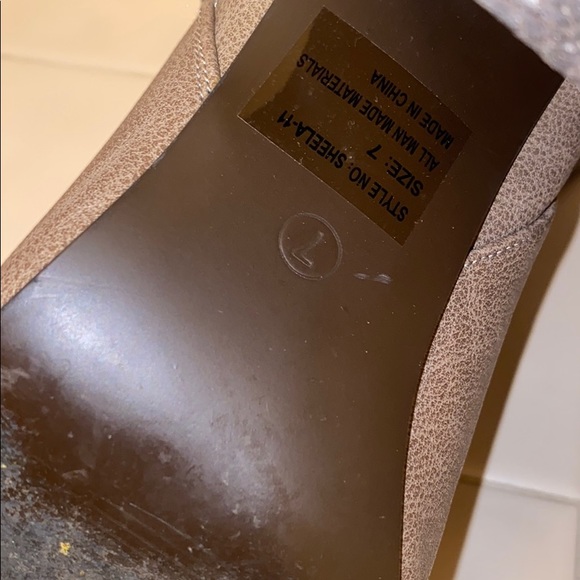 Open toe booties - Picture 10 of 13